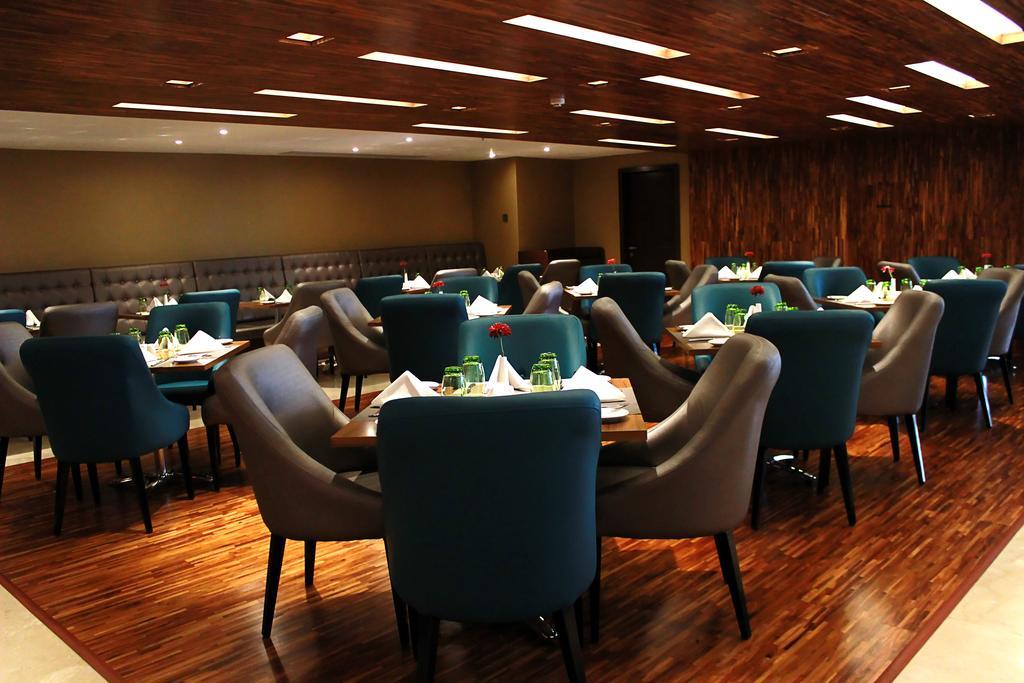 Swiss-Belhotel Harbour Bay Nagoya Exterior foto